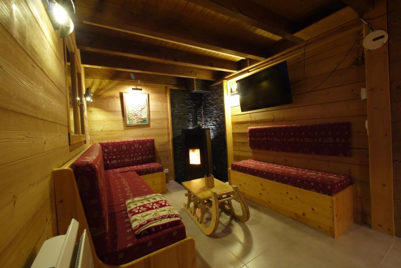 Chalet La Trouvaille Thollon-les-Memises Exterior foto